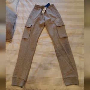 Adidas Slim Fit Cargo Joggers Size XS - Gray